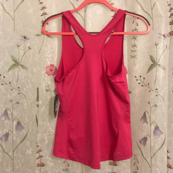 Nike Dry Fit Workout Top - NWT! - Picture 3 of 5